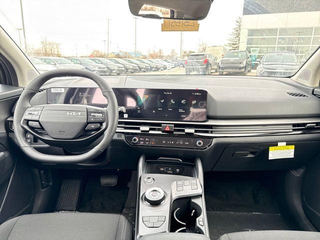 new 2026 Kia Sportage Hybrid car, priced at $32,686