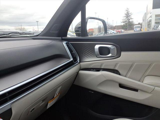 new 2026 Kia Sorento Hybrid car, priced at $45,475