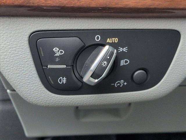 Audi Q5 view 17