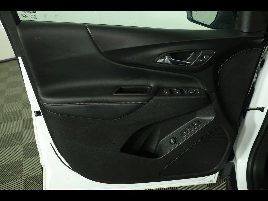 used 2021 Chevrolet Equinox car, priced at $15,876