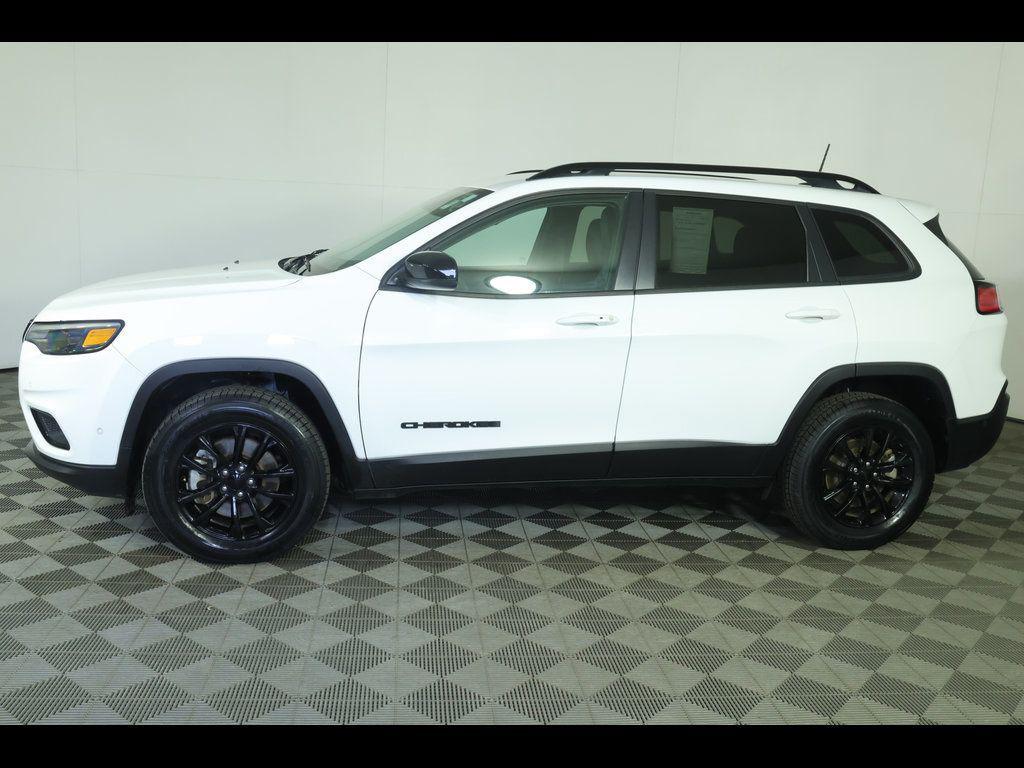 used 2023 Jeep Cherokee car, priced at $24,391