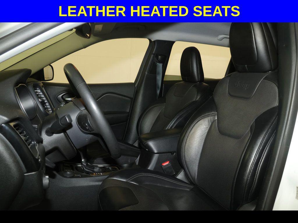 used 2023 Jeep Cherokee car, priced at $20,994