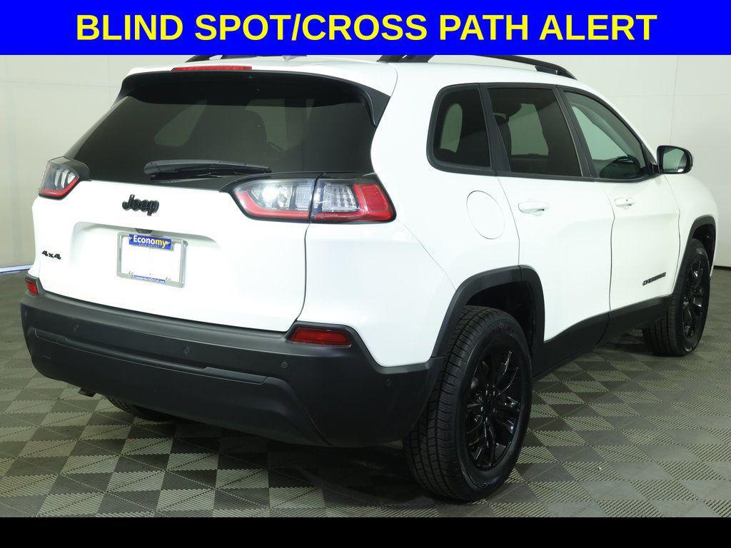 used 2023 Jeep Cherokee car, priced at $20,994