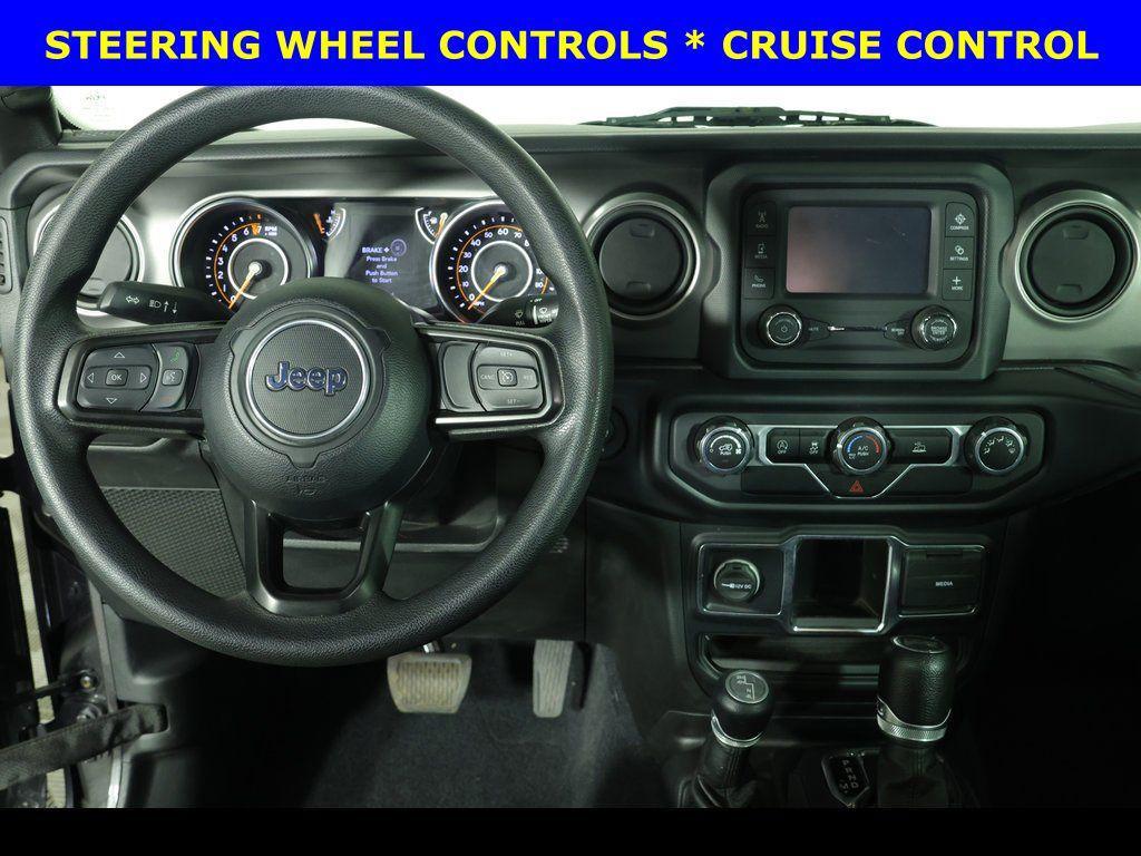 used 2021 Jeep Wrangler Unlimited car, priced at $21,994