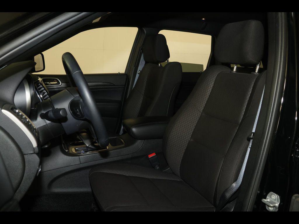 used 2022 Jeep Grand Cherokee car, priced at $19,827