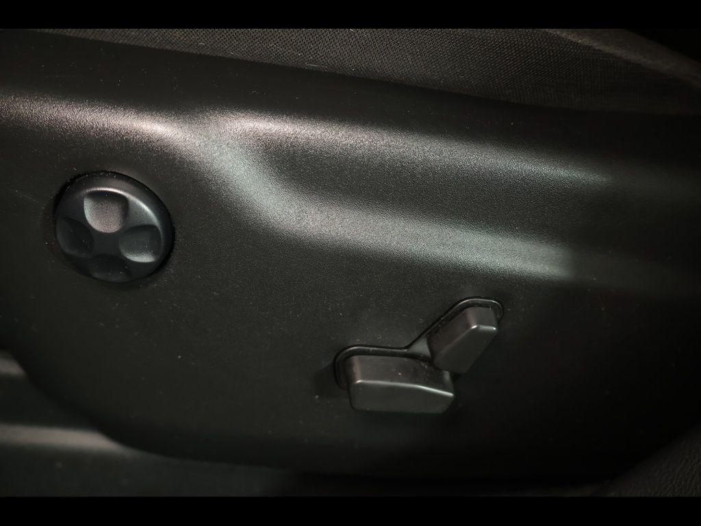 used 2022 Jeep Grand Cherokee car, priced at $19,827