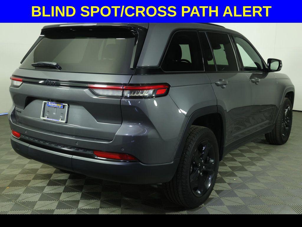 used 2022 Jeep Grand Cherokee car, priced at $24,240