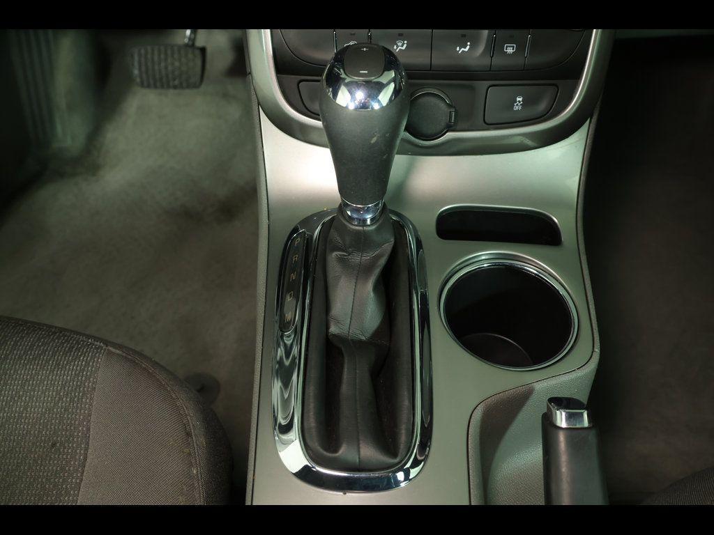 used 2015 Chevrolet Malibu car, priced at $9,976