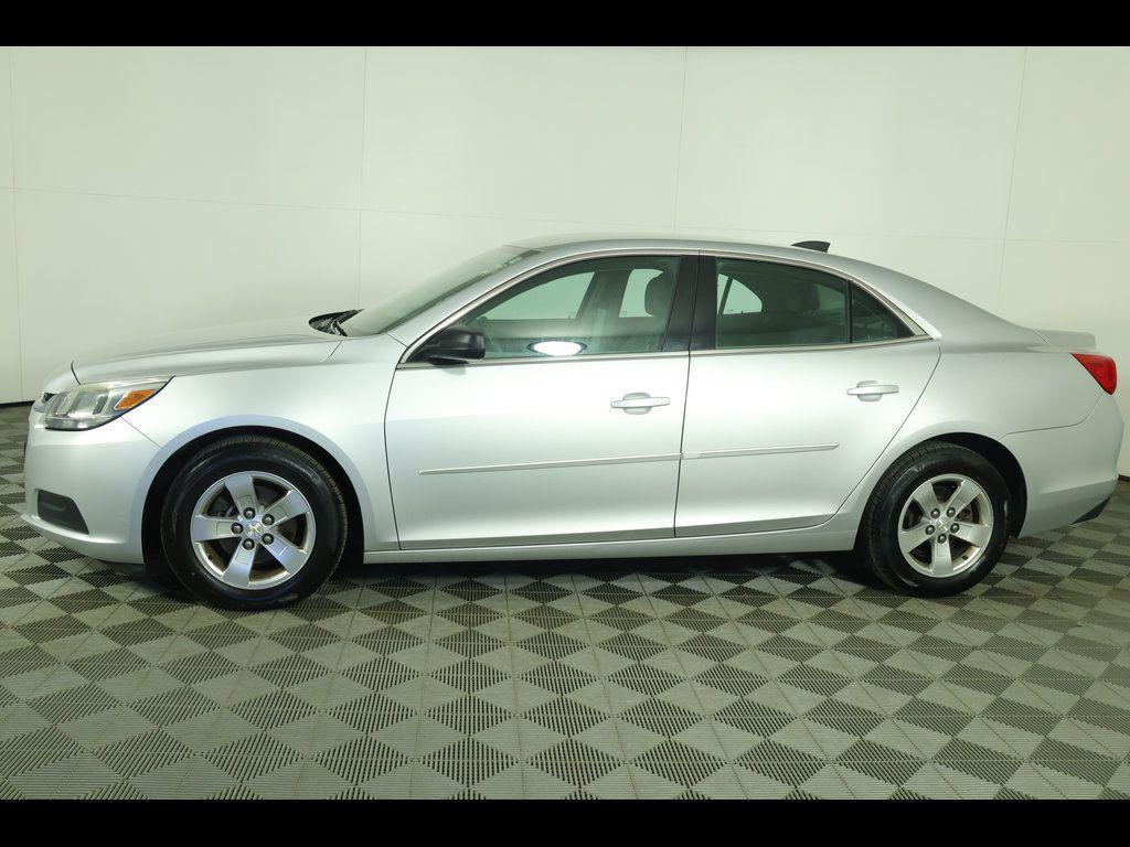 used 2015 Chevrolet Malibu car, priced at $9,976
