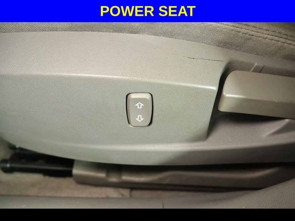 used 2015 Chevrolet Malibu car, priced at $9,976