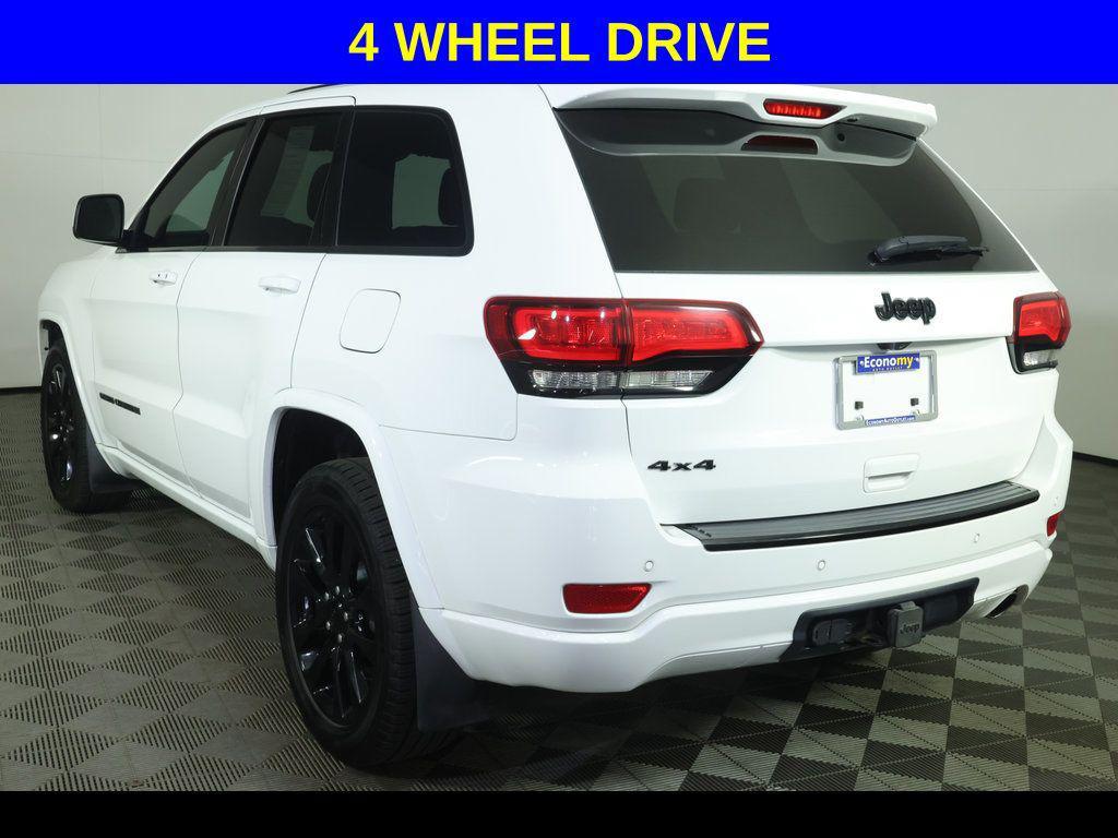 used 2017 Jeep Grand Cherokee car, priced at $15,423