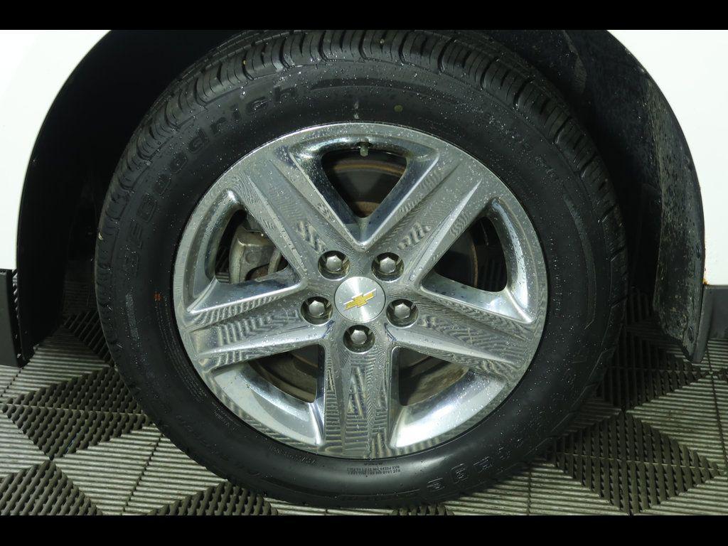 used 2015 Chevrolet Equinox car, priced at $10,945