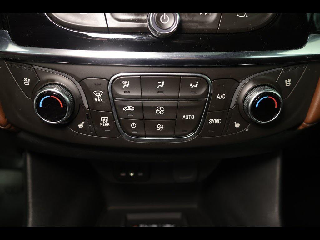 used 2019 Chevrolet Traverse car, priced at $18,451