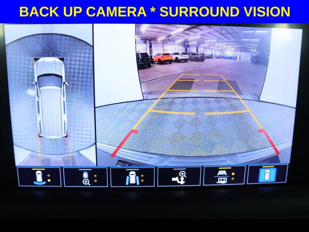 used 2021 GMC Yukon XL car, priced at $42,152