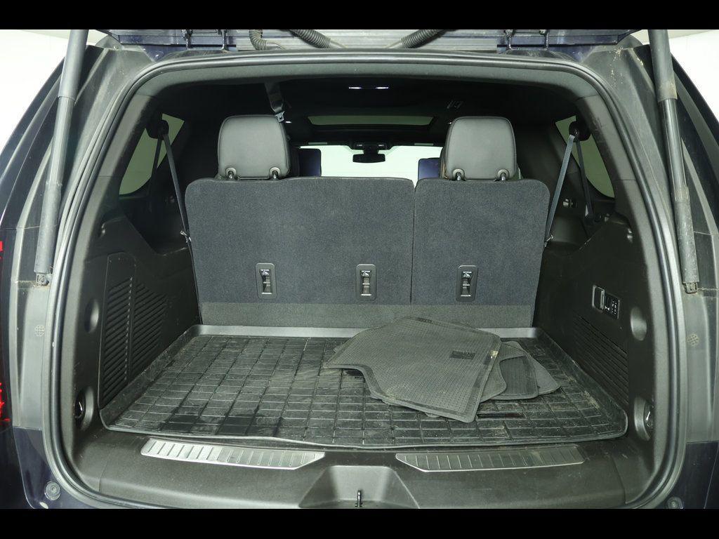 used 2021 GMC Yukon XL car, priced at $42,152