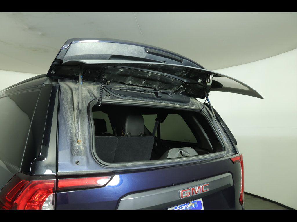 used 2021 GMC Yukon XL car, priced at $42,152