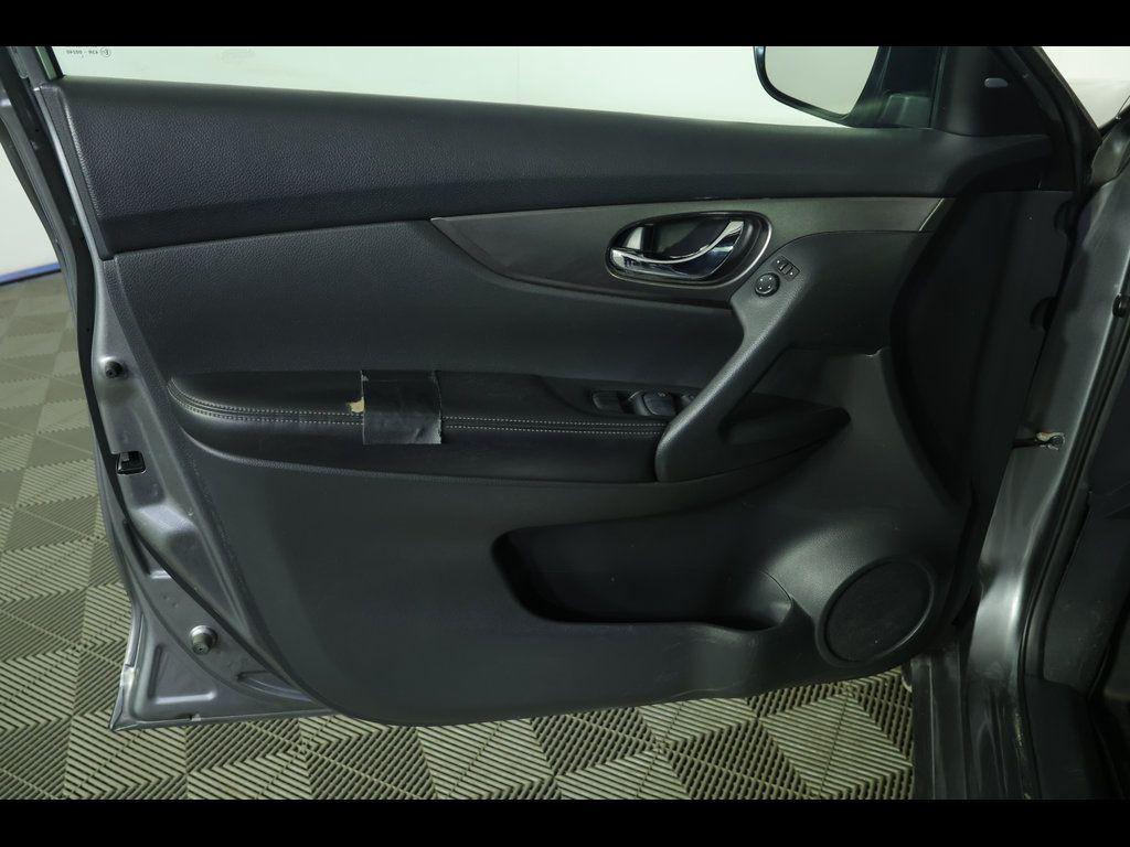 used 2015 Nissan Rogue car, priced at $8,994