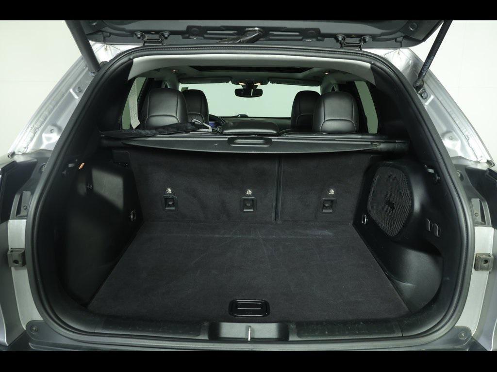 used 2019 Jeep Cherokee car, priced at $16,573