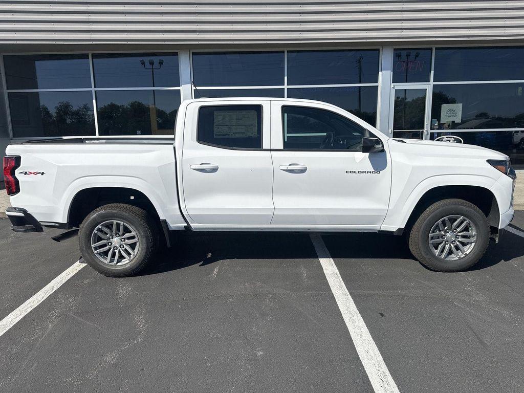 new 2026 Chevrolet Colorado car, priced at $42,880