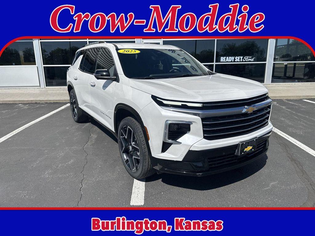 used 2025 Chevrolet Traverse car, priced at $48,998