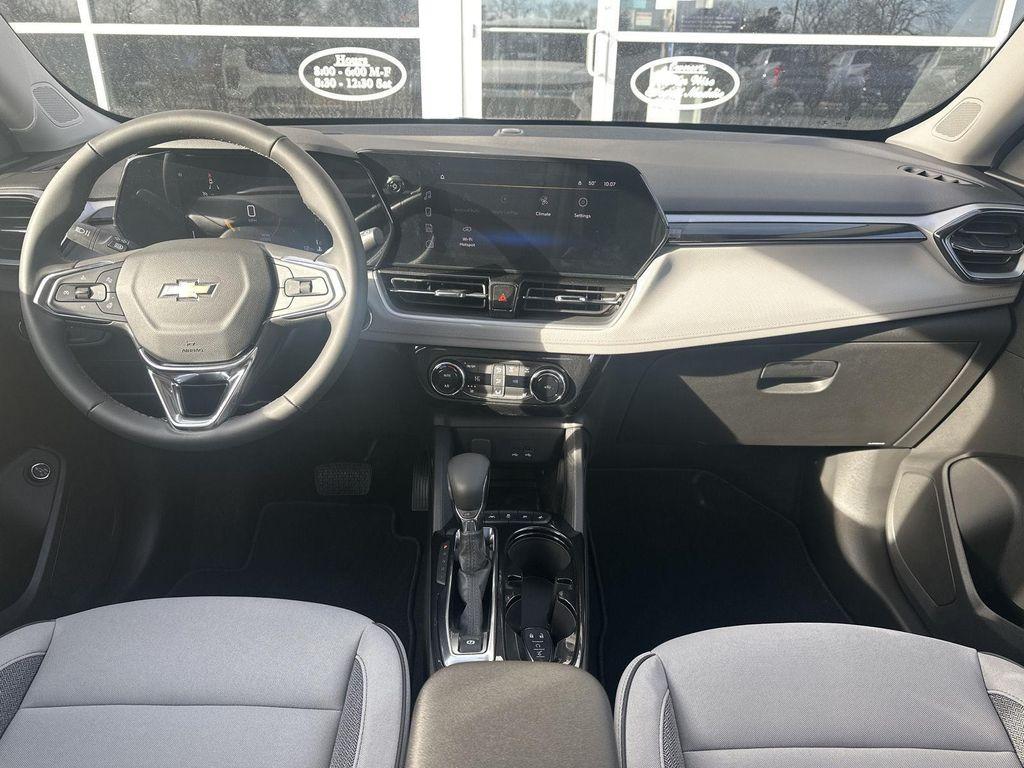 new 2026 Chevrolet TrailBlazer car, priced at $29,310