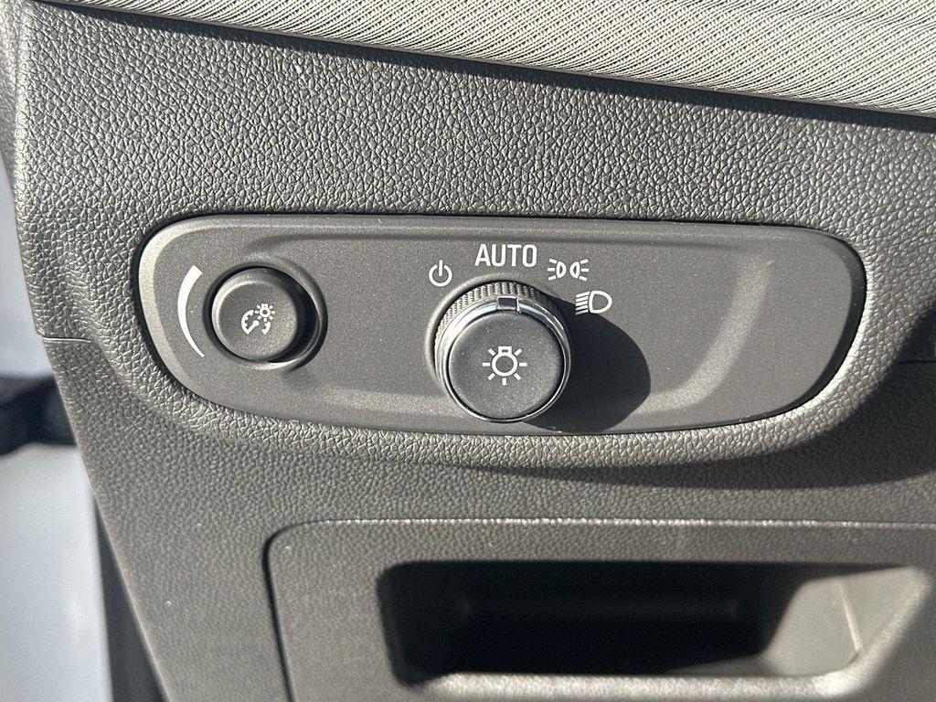 new 2026 Chevrolet TrailBlazer car, priced at $29,310