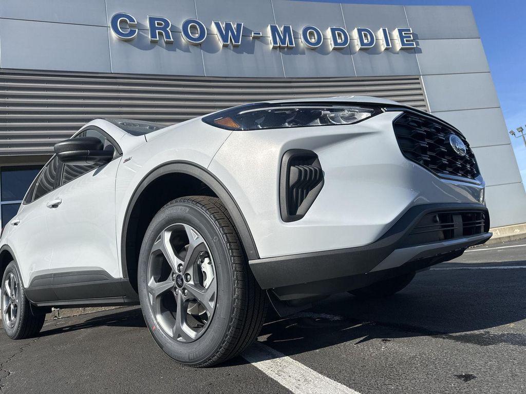new 2026 Ford Escape car, priced at $35,925