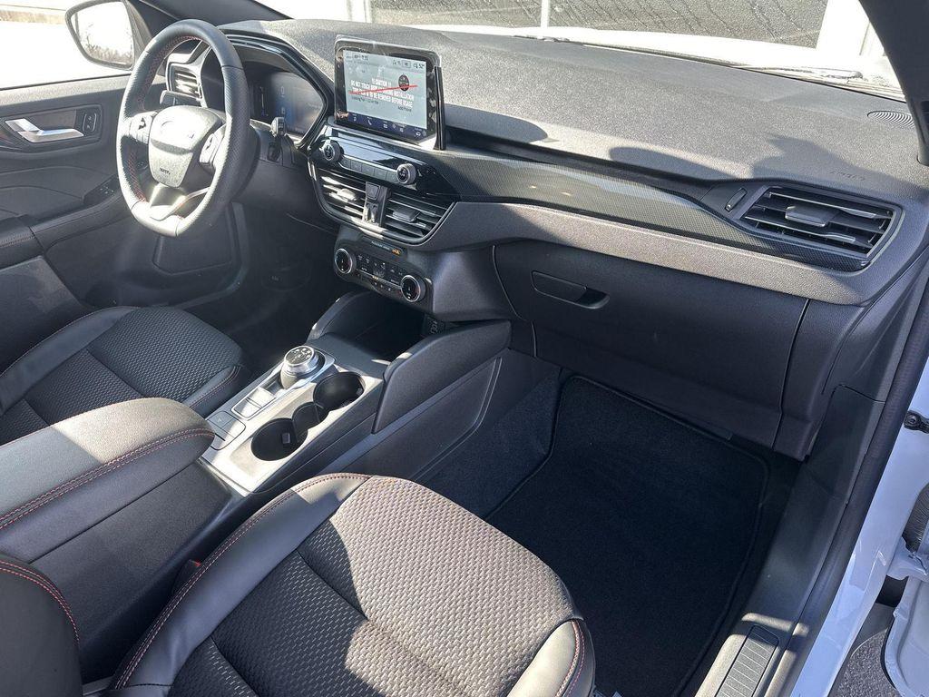 new 2026 Ford Escape car, priced at $35,925