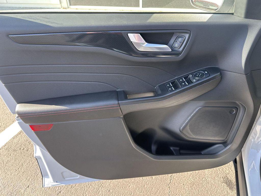 new 2026 Ford Escape car, priced at $35,925