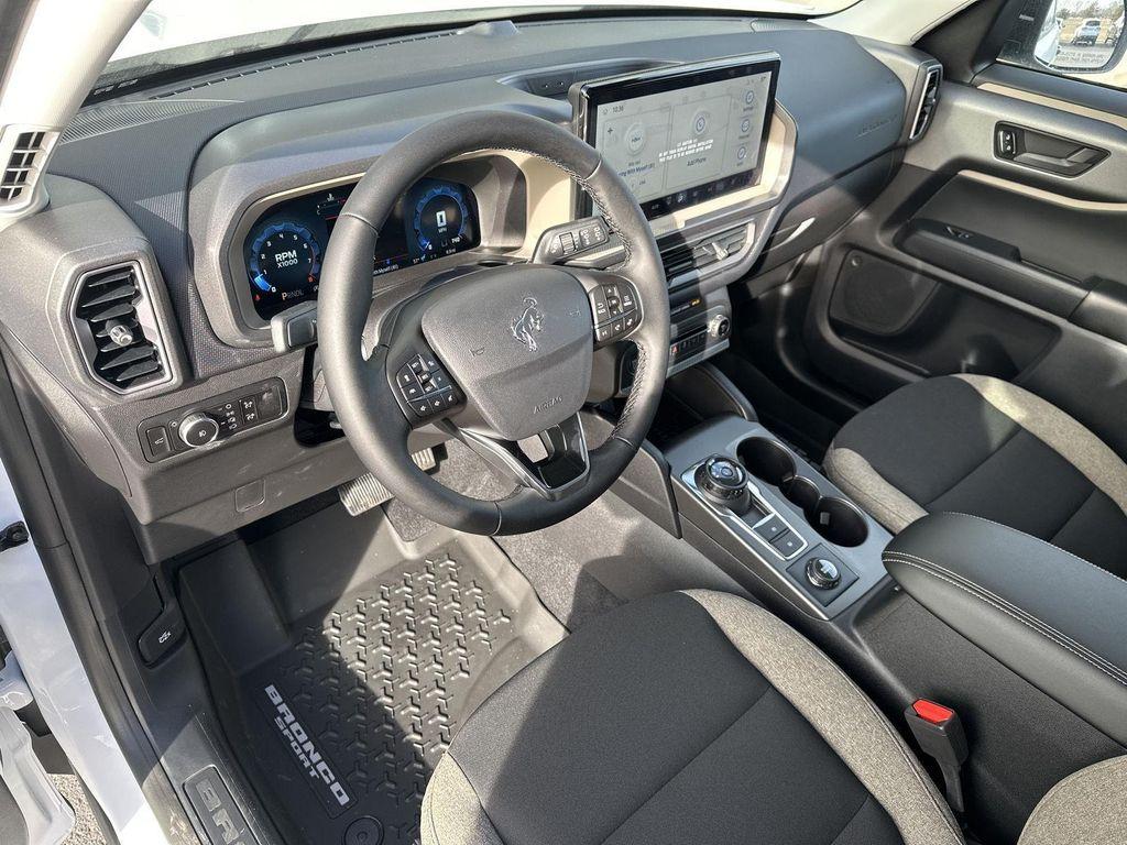 new 2025 Ford Bronco Sport car, priced at $35,995