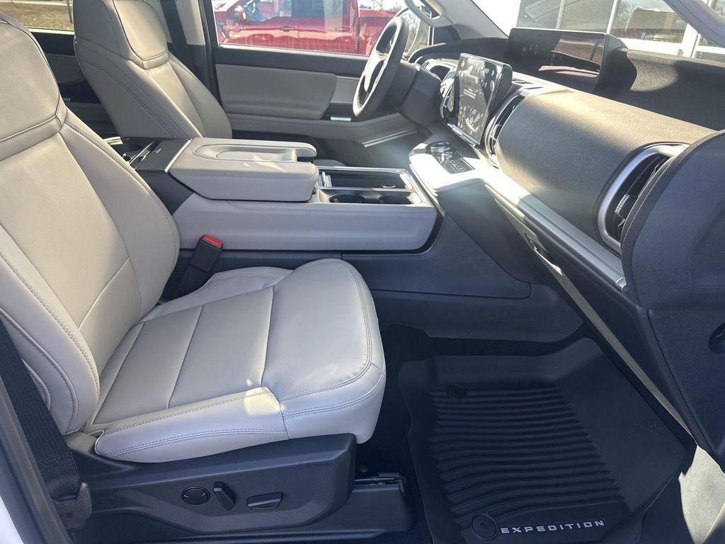 new 2026 Ford Expedition car, priced at $73,815