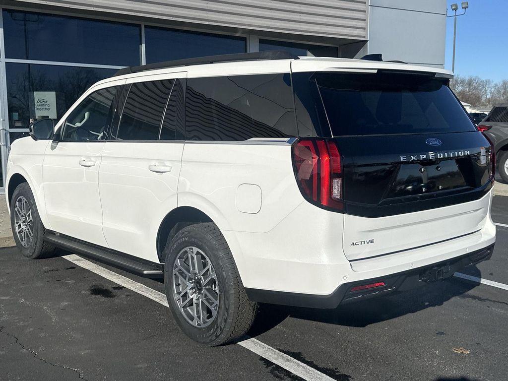 new 2026 Ford Expedition car, priced at $73,815