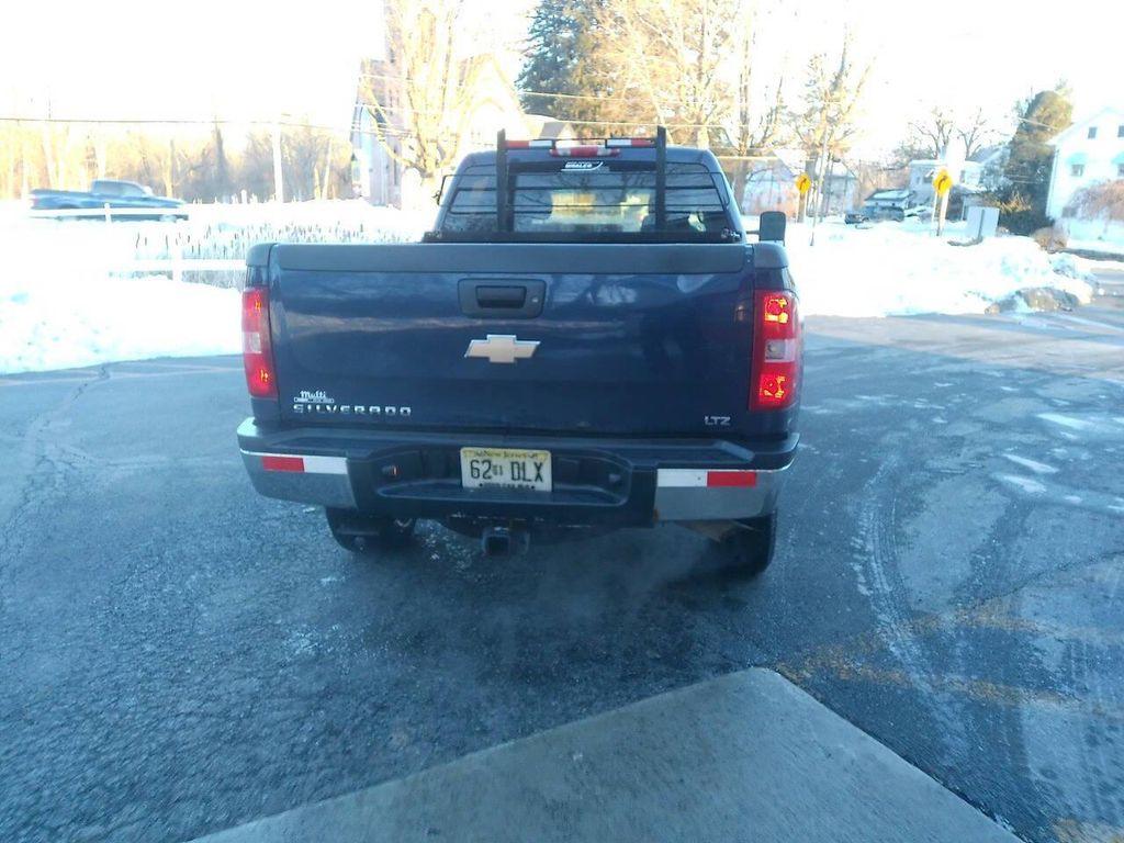 used 2009 Chevrolet Silverado 2500 car, priced at $15,995