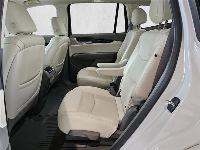 used 2021 Cadillac XT6 car, priced at $30,916