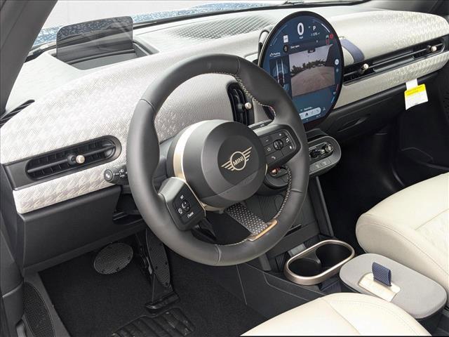 used 2025 MINI Hardtop car, priced at $36,125