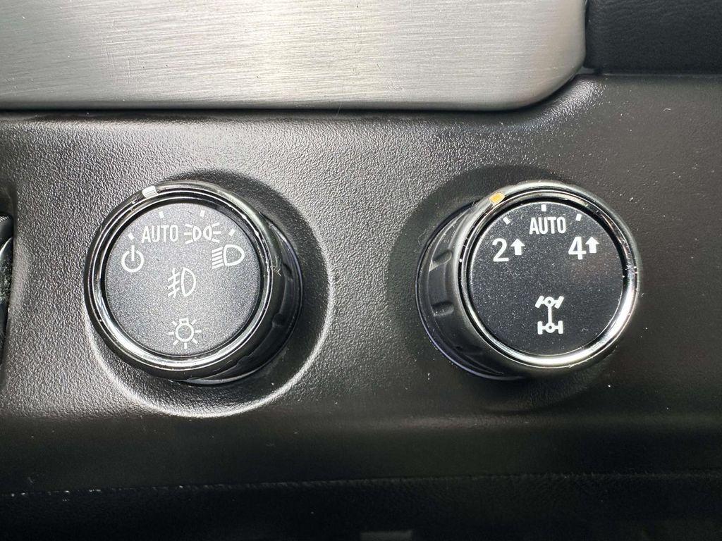 used 2015 GMC Yukon car, priced at $18,995