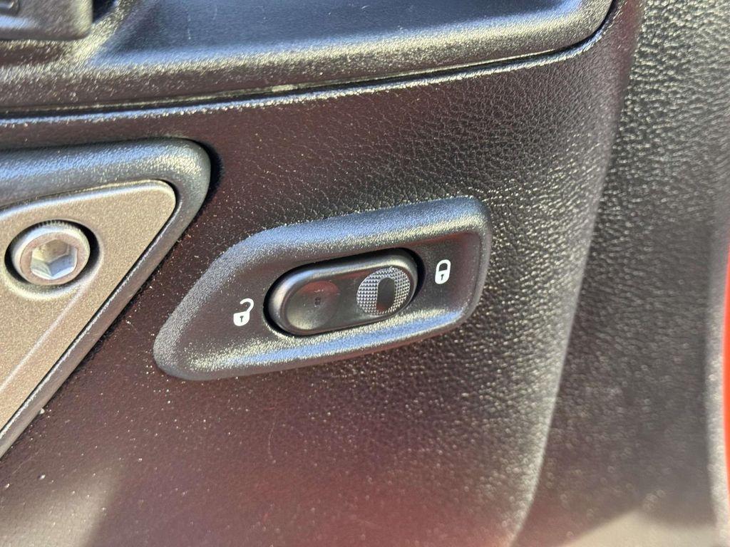 used 2015 Jeep Wrangler Unlimited car, priced at $14,995