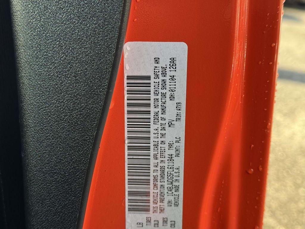 used 2015 Jeep Wrangler Unlimited car, priced at $14,995