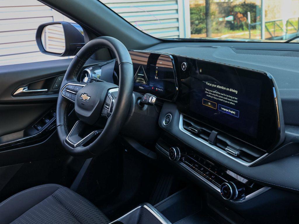 used 2025 Chevrolet Equinox car, priced at $23,553