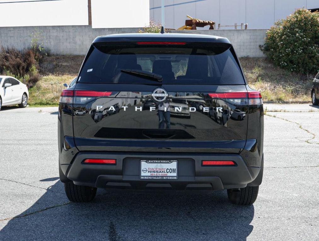 used 2025 Nissan Pathfinder car, priced at $30,156