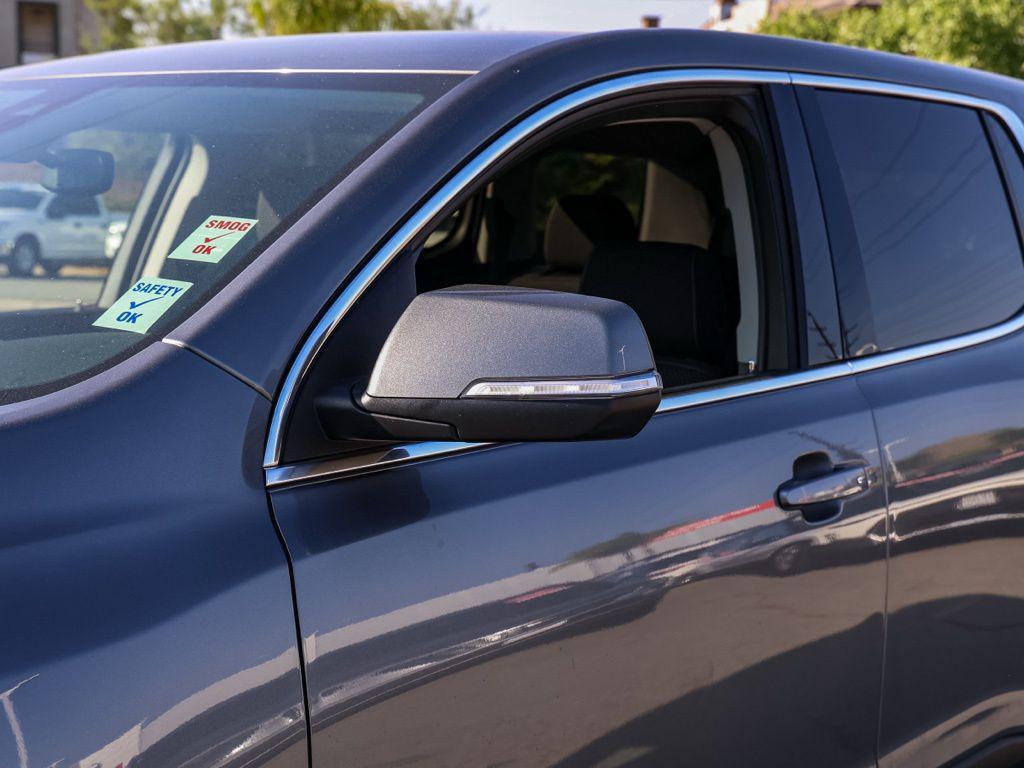 used 2022 GMC Acadia car, priced at $24,956