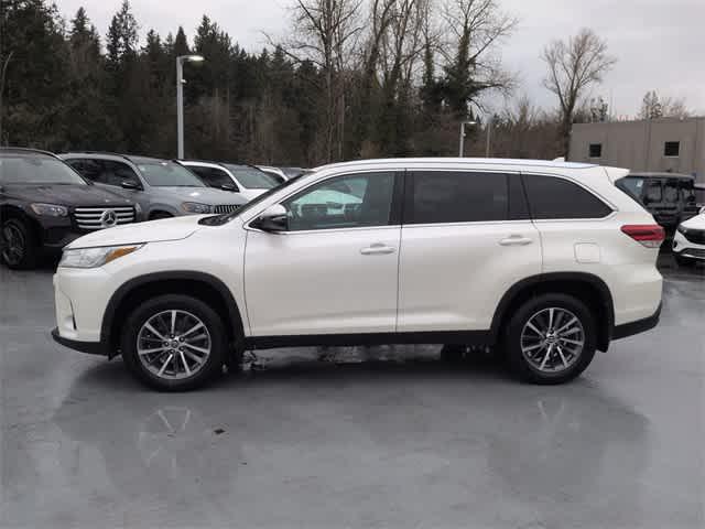 used 2019 Toyota Highlander car, priced at $24,444