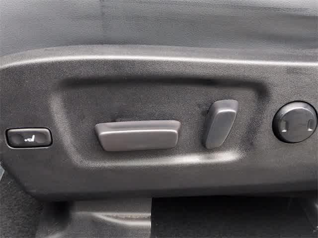 used 2019 Toyota Highlander car, priced at $24,444