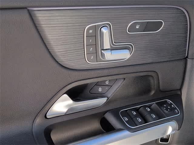 used 2023 Mercedes-Benz GLB 250 car, priced at $32,983