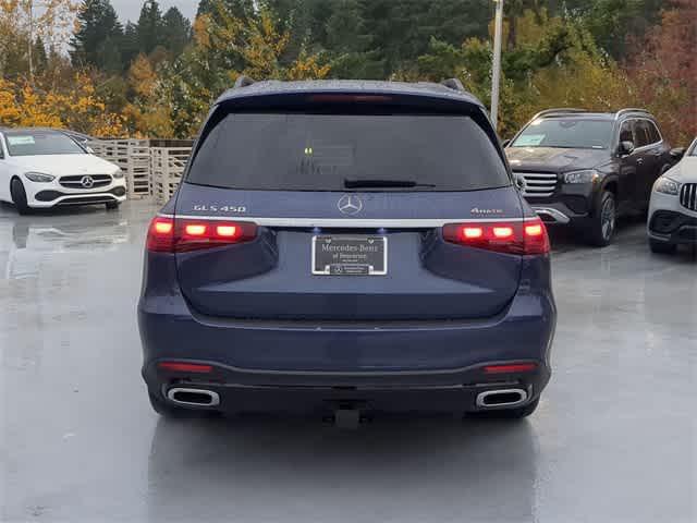 new 2026 Mercedes-Benz GLS 450 car