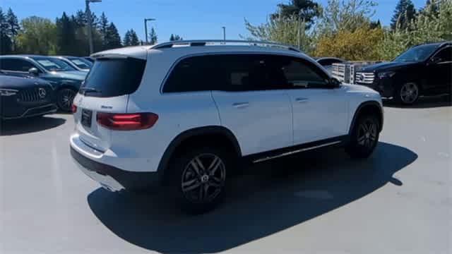 used 2025 Mercedes-Benz GLB 250 car, priced at $40,370