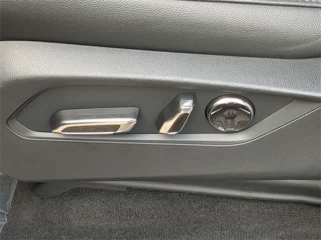 used 2024 Acura MDX car, priced at $32,152