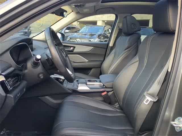 used 2024 Acura MDX car, priced at $32,152