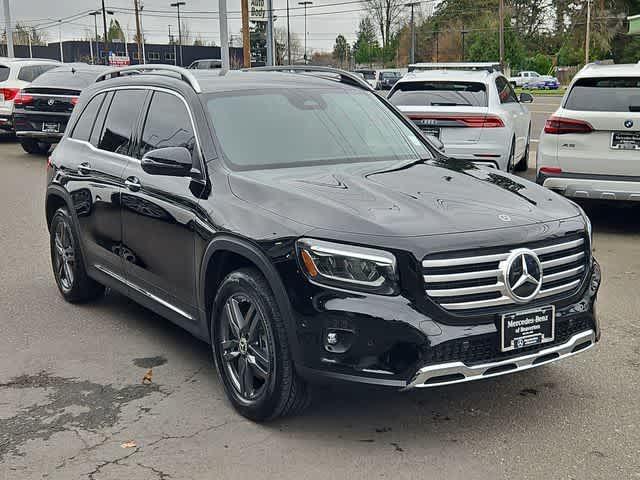 used 2025 Mercedes-Benz GLB 250 car, priced at $42,995