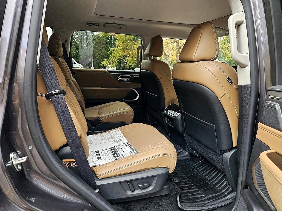 new 2026 INFINITI QX80 car, priced at $88,275